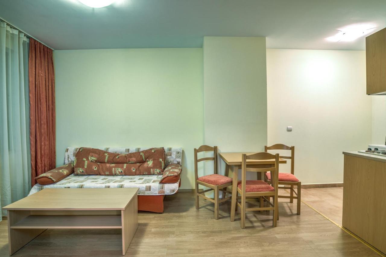 פמפורובו Studio - Apartments Castle Complex 2 מראה חיצוני תמונה